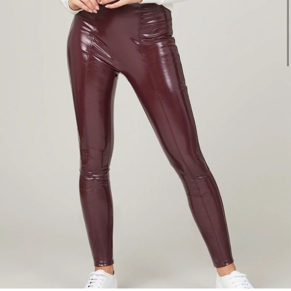 NWT SPANX Faux Patent Leather Leggings Size 1X in Ruby